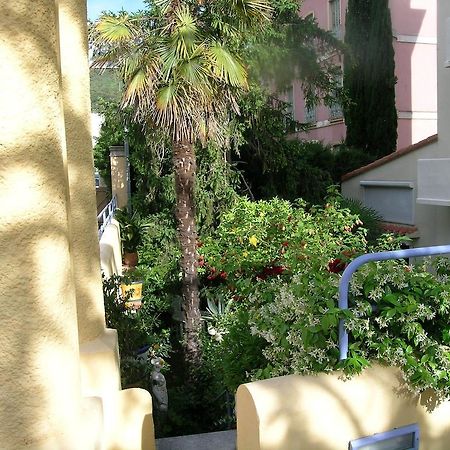 Hotel La Pergola Amelie-les-Bains-Palalda ภายนอก รูปภาพ